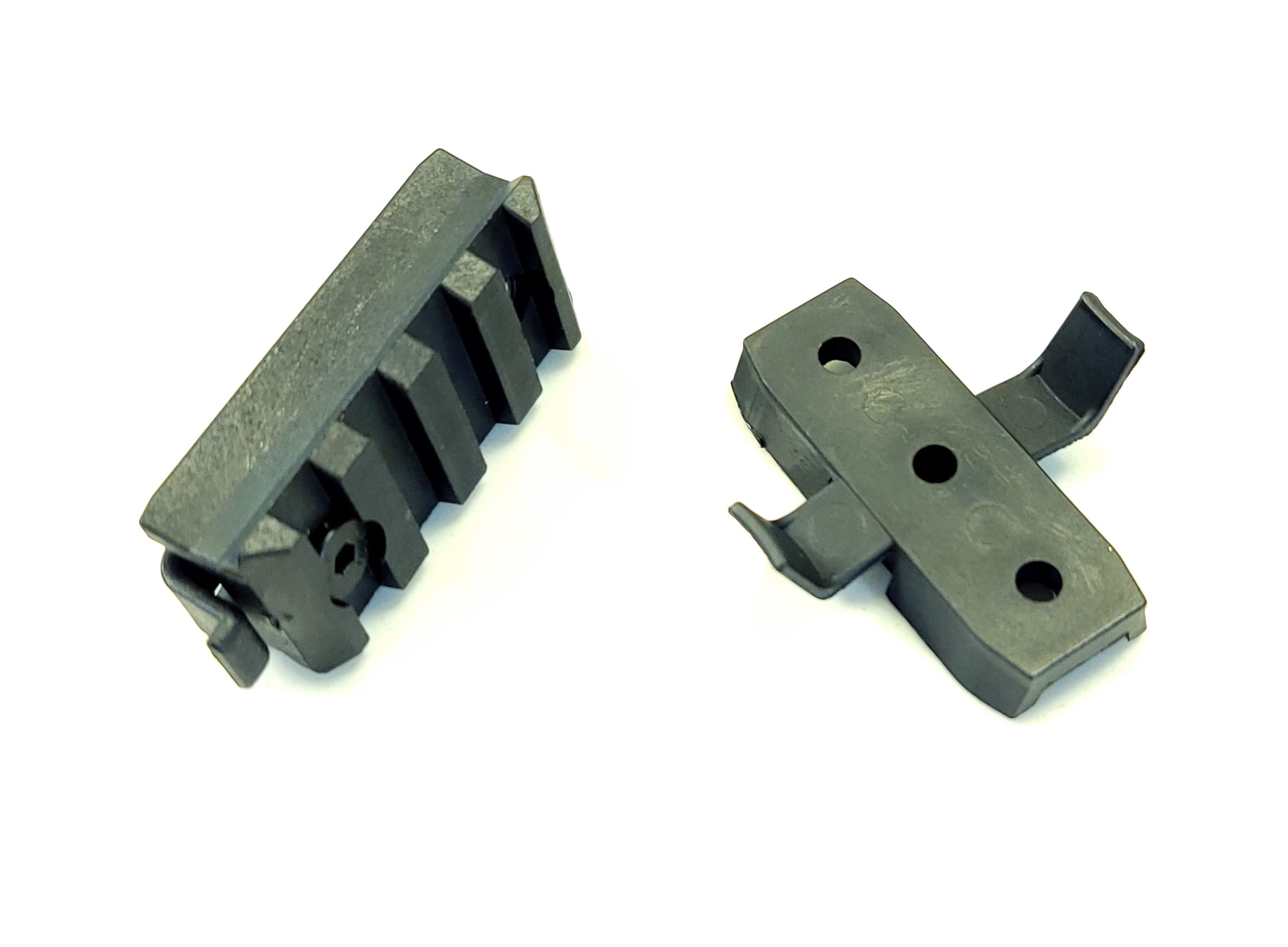 Dovetail mount adapter » Canadian Armour Ltd.